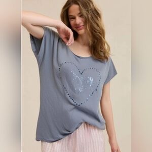 Jennifer Lopez Gray Sequin Heart Tee